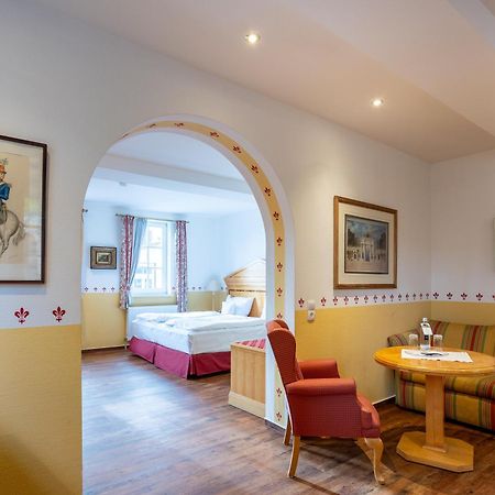Burghotel Staufenberg Staufenberg  المظهر الخارجي الصورة