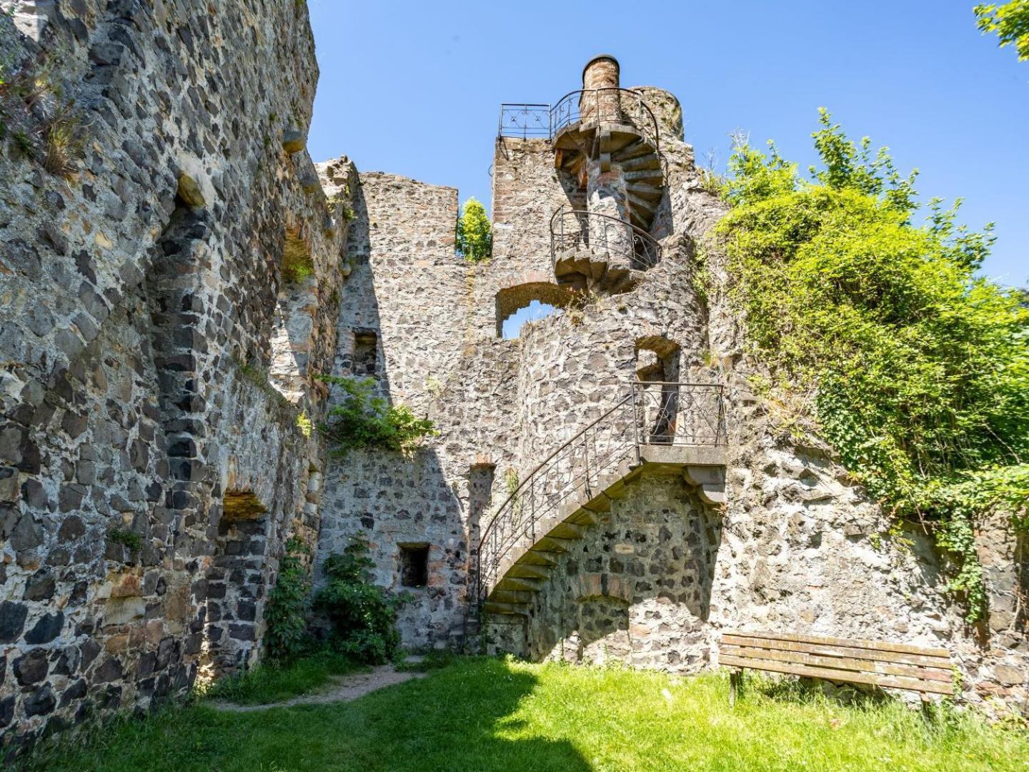 Burghotel Staufenberg Staufenberg  المظهر الخارجي الصورة