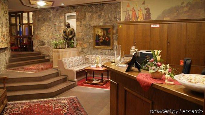 Burghotel Staufenberg Staufenberg  المظهر الداخلي الصورة