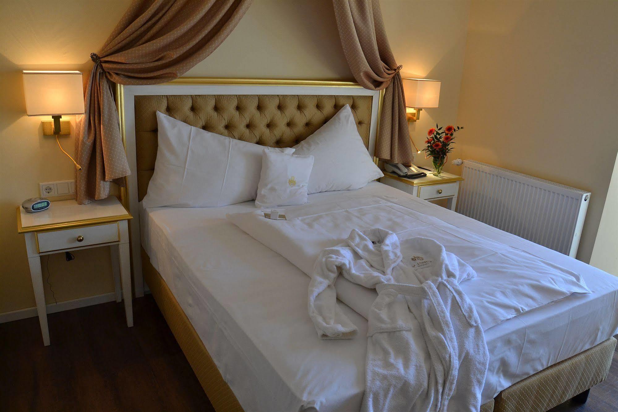 Burghotel Staufenberg Staufenberg  المظهر الخارجي الصورة